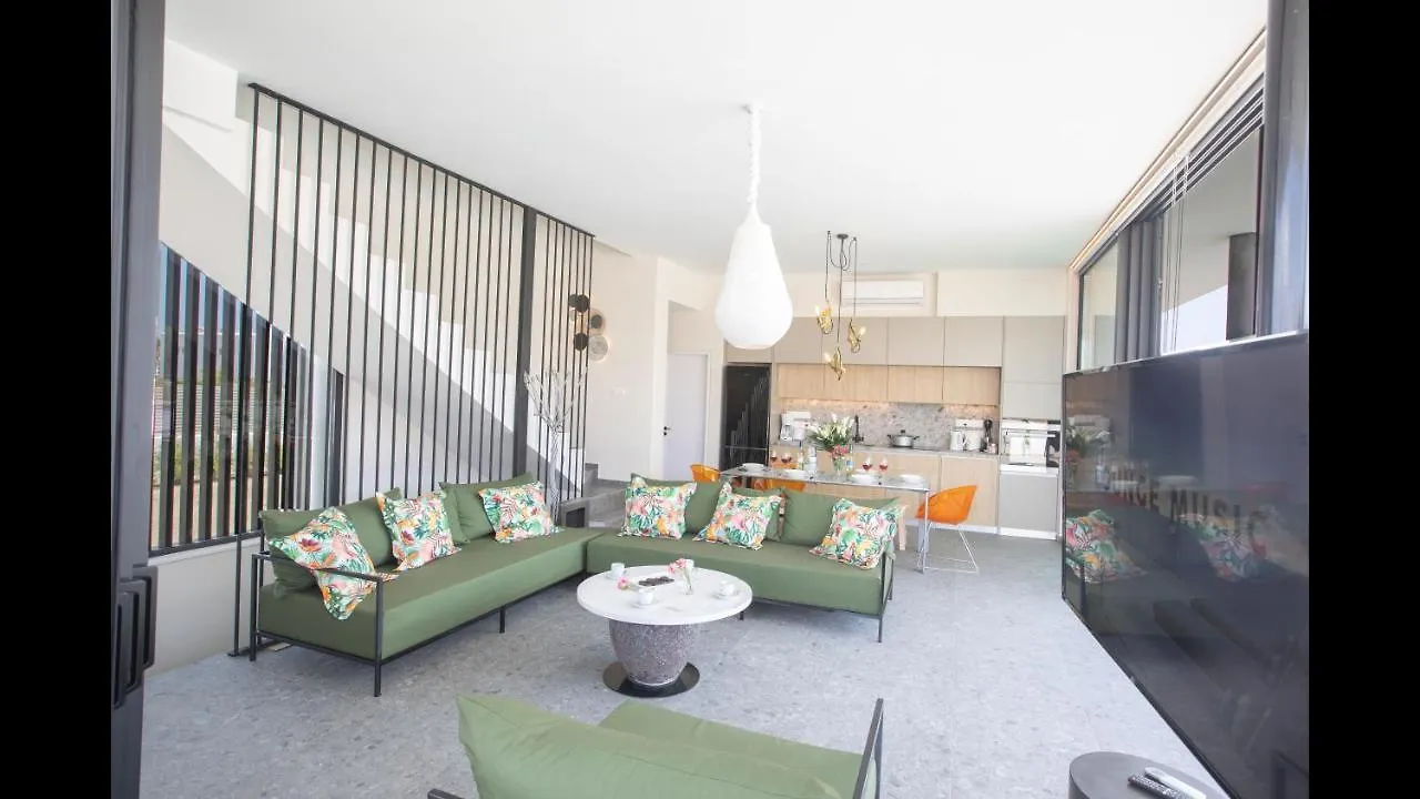 Protaras Elite Pearl Villa Ep17